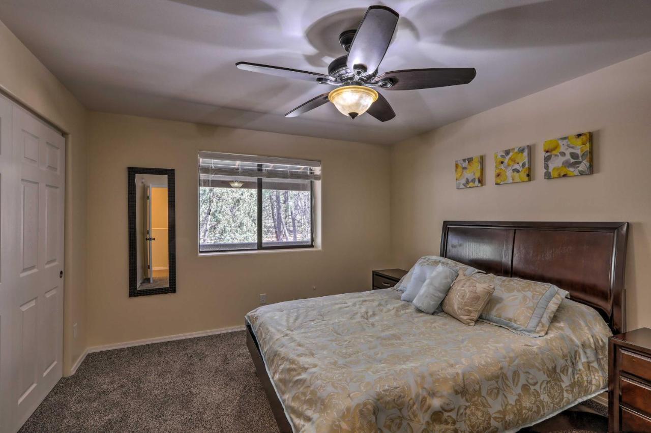 Spacious Pinetop-Lakeside Home With Hot Tub And Grill! Eksteriør bilde